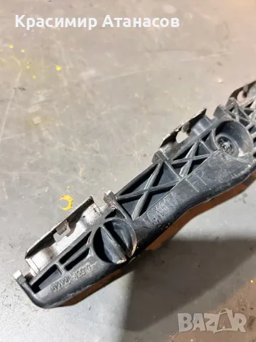 52155-42010.  Държач водач задна броня десен за Тойота Рав 4. 2007г, снимка 3 - Части - 49781531