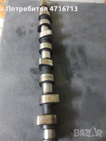 Разпределителен вал за 1.9 sdi 64коня