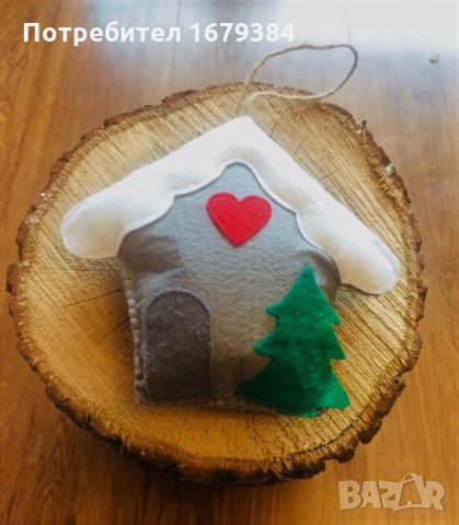 Коледна декорация къщичка / Коледни играчки къщичка за елха от филц ръчна изработка 