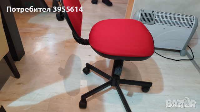 Продавам офис стол, снимка 5 - Столове за офис - 44624403