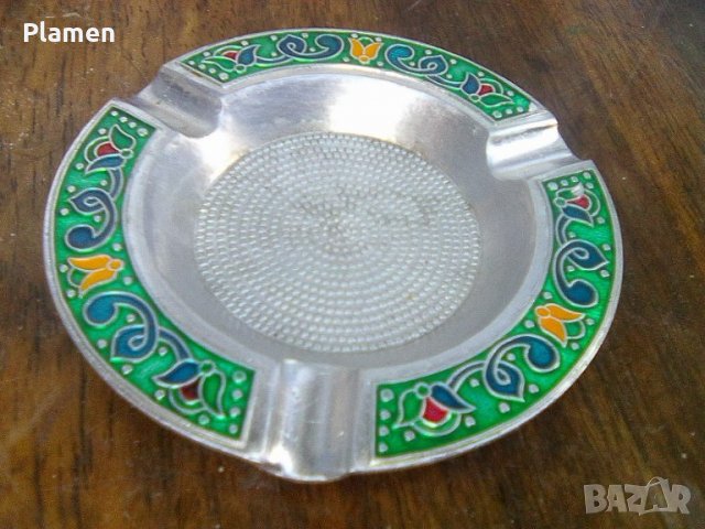 Съветски алуминиев пепелник с емайл, снимка 1