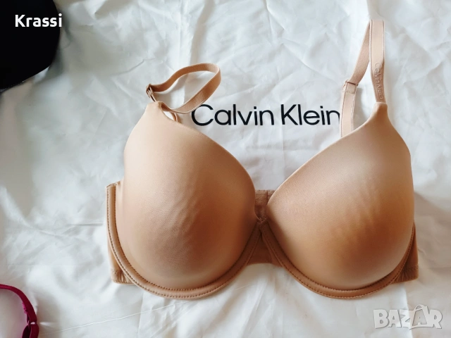 Беж сутиен Calvin Klein  70 D 