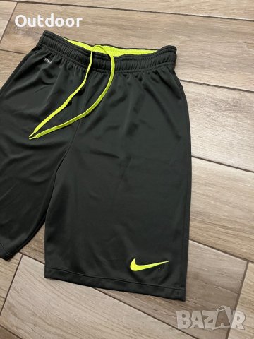 Мъжки къси гащи Nike Dry-Fit, размер L, снимка 2 - Къси панталони - 41516372