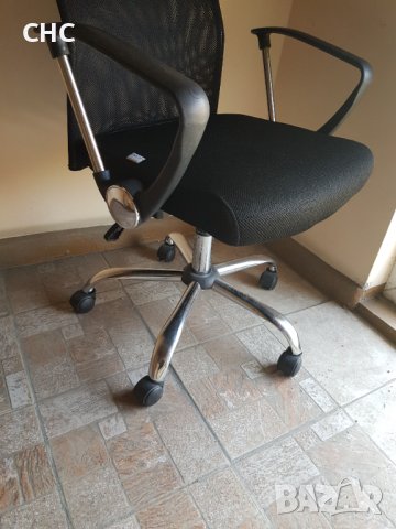 Офис стол с метална кръстачка., снимка 8 - Столове - 41677039