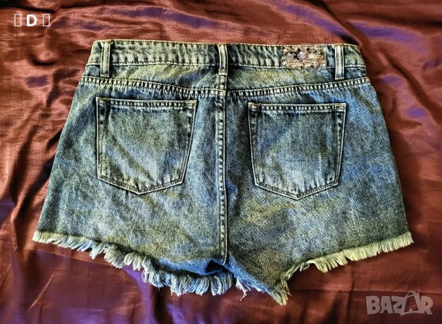 amisu  дънкови панталонки М, снимка 2 - Къси панталони и бермуди - 42029248