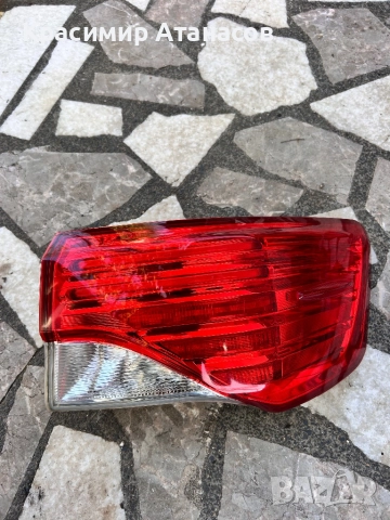 Стоп десен  външен за Тойота Авенсис T27 седан. 2012-2015г