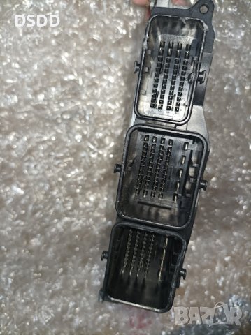 Компютър двигател / ECU BOSCH 0281018228 за Peugeot и Citroen 1.6 HDI, снимка 3 - Части - 42537769