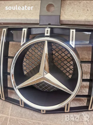 Решетка с емблема тип AMG GT/GTR CHROME за Mercedes w204, снимка 2 - Части - 49131709
