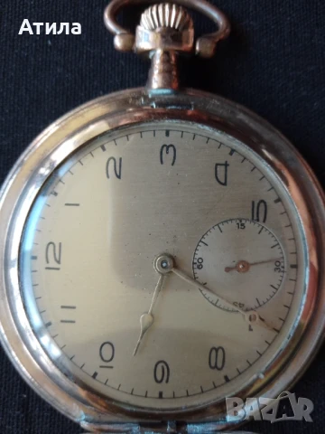 джобен часовник позлатен