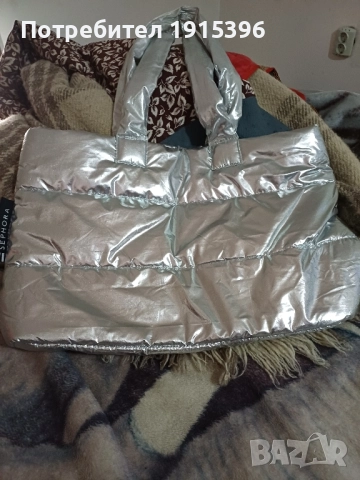 дамски чанти, снимка 2 - Чанти - 52629098