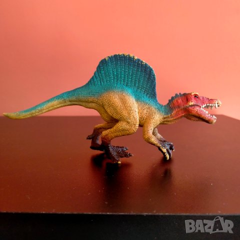 Колекционерска фигурка Schleich Dinosaurs Spinosaurus 2018, снимка 5 - Колекции - 40784089