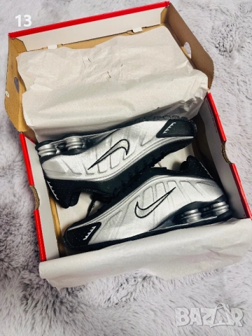 Чисто нови Nike Shox R4, снимка 3 - Маратонки - 53524953