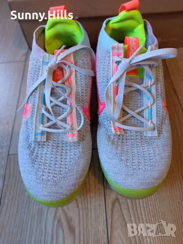 Дамски маратонки Nike W Air VaporMax 2021 Flyknit, снимка 3 - Маратонки - 55990287