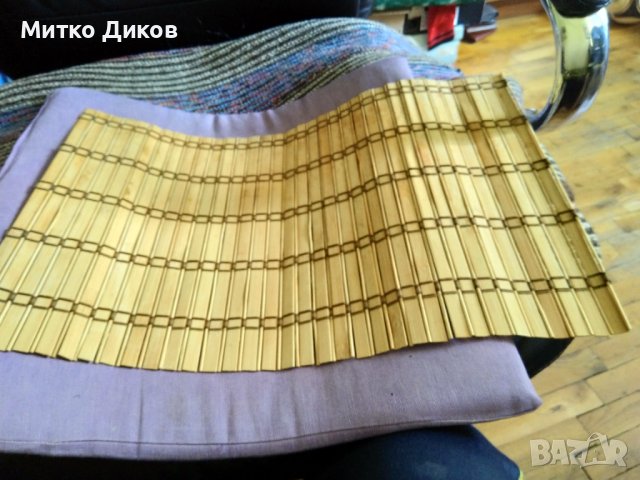 Постелка поставка за топли съдове 47х30см дървена