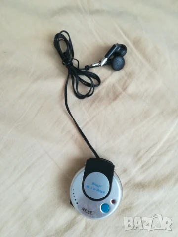 Мини радио със слушалки , снимка 2 - Радиокасетофони, транзистори - 50605287