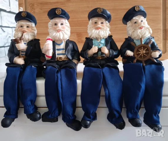 Фигурки на моряци с текстилни крака