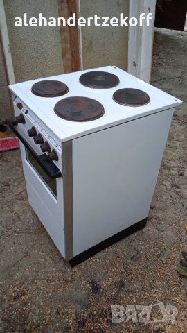 Електрическа емайлирана готварска печка Siemens, снимка 2 - Печки, фурни - 34464334