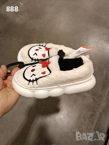 дамски пантофи , снимка 5 - Пантофи - 48043654