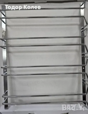 Висяща поставка за чаши 