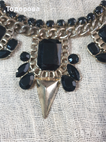 Масивно дамско колие с камъни, снимка 3 - Антикварни и старинни предмети - 44790071