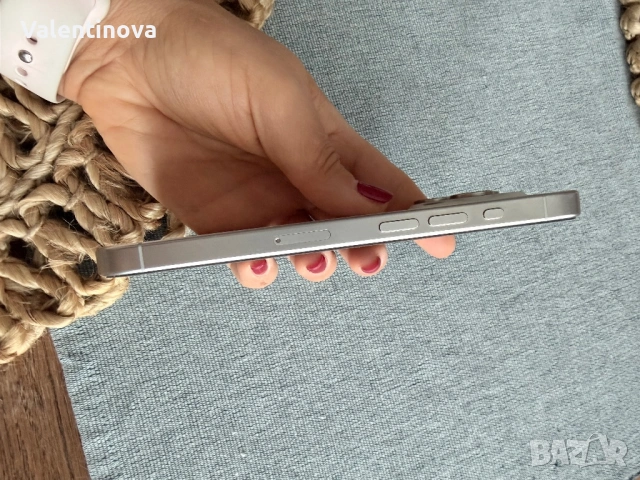 iPhone 15 Pro, снимка 2 - Apple iPhone - 53572379