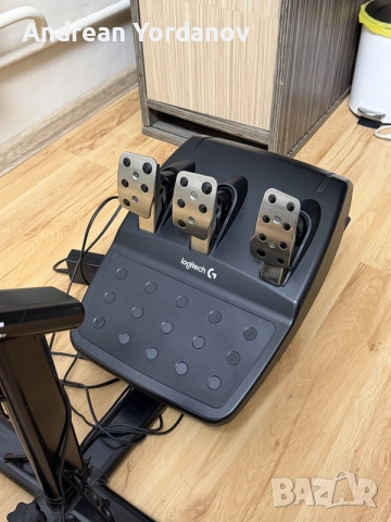 Logitech G29 + Shifter + Ръчна + Playseat кокпит – пълен сетъп, снимка 3 - Джойстици и геймпадове - 56324465