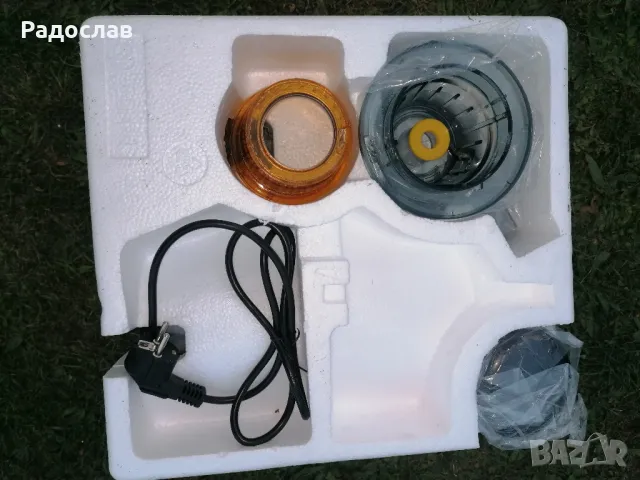  СокоистисквачкаSalute, снимка 5 - Сокоизстисквачки и цитрус преси - 47752848