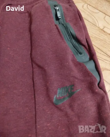Оригинално дамско долнище Nike Tech Fleece, снимка 3 - Спортни екипи - 48528254