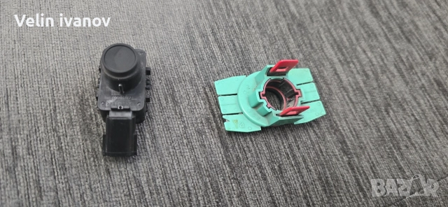 парктроник за Toyota C-HR, снимка 2 - Части - 52589806