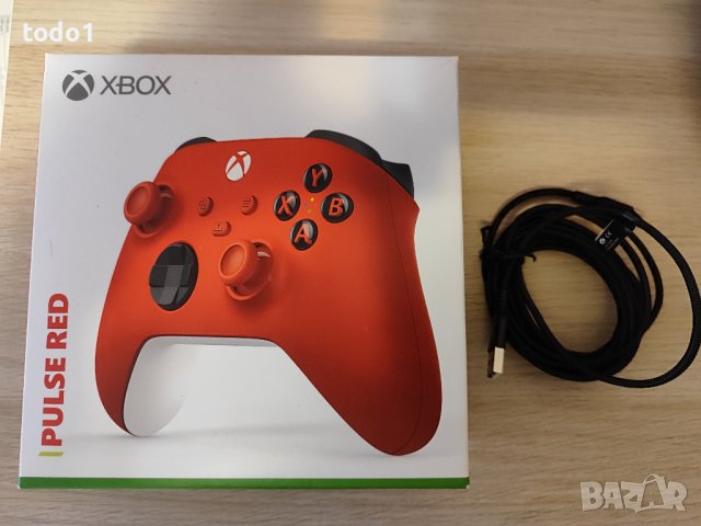 Xbox Wireless Controller Pulse Red + Rechargeable Battery + 3M USB-C, снимка 6 - Аксесоари - 44143259