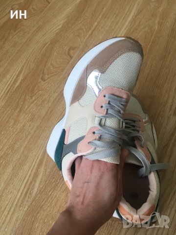 Дамски кецове, снимка 3 - Дамски ежедневни обувки - 40550793
