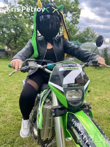 Декоративен Плюшен Калъф За Каска – "Demon Bunny", снимка 4 - Аксесоари и консумативи - 50259194