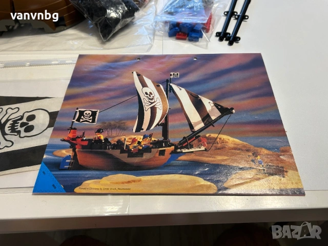 Lego Pirates Renegade Runner 6268, снимка 2 - Конструктори - 53650344