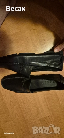 продават се оригинални Armani just cavali bally, снимка 8 - Ежедневни обувки - 52639976