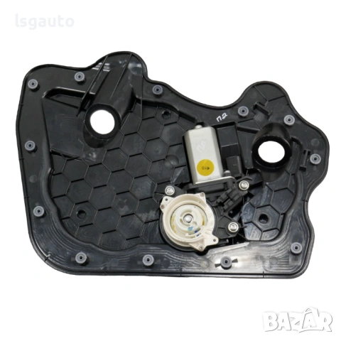 Моторче плавно затваряне предна дясна врата AUDI  A8 (D4, 4H) 2010-2017 ID: 158493