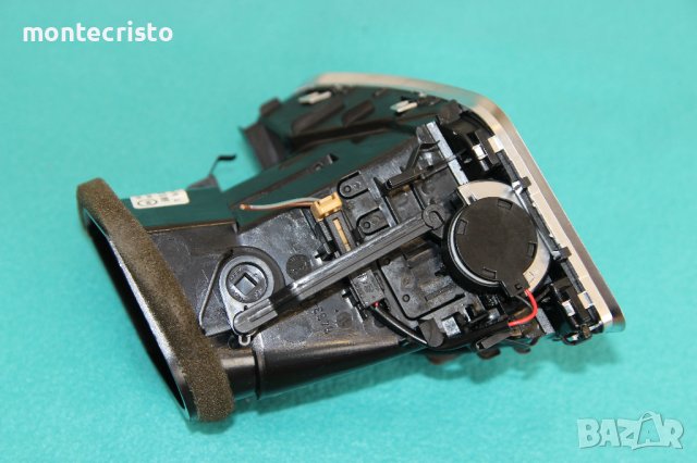 Дясна странична розетка Audi A4 B8 (2007-2015г.) десен въздуховод / 8T1 820 902 G / 8T1820902G , снимка 3 - Части - 41576762