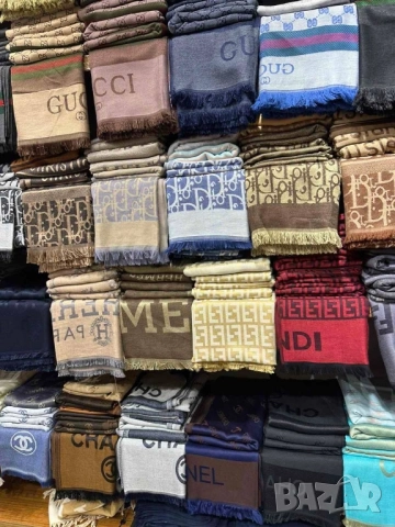 шалове christian dior fendi louis vuitton 