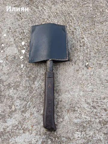 Туристическа руска брадва и лопатка 