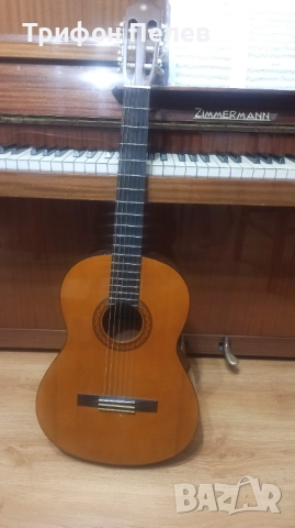 Класическа китара Yamaha C40 – запазена, готова за свирене, снимка 1