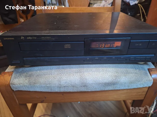 CD pleyar Grundig 
