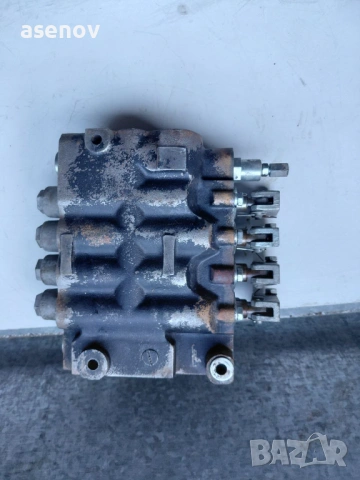 хидравличен разпределител, снимка 4 - Резервни части за машини - 53530780