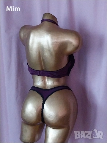 Hunkemoller 85 C К- т Сутиен и полупрашка в бордо , снимка 8 - Бельо - 53529956