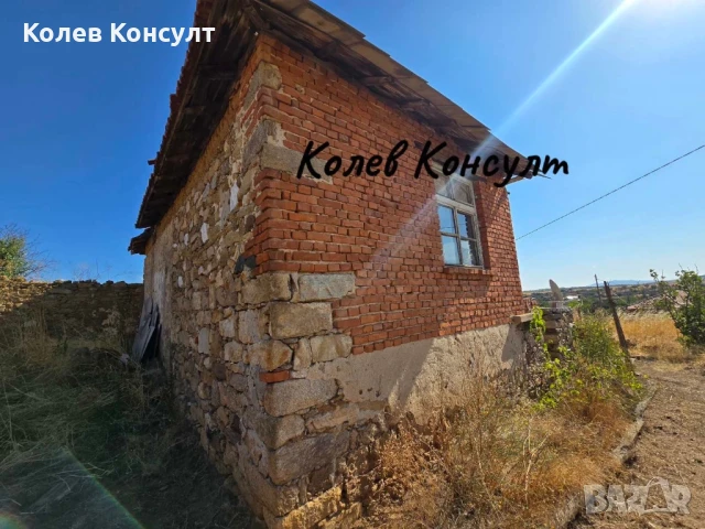 Продавам едноетажна къща в село Оряхово , снимка 2 - Къщи - 51388497