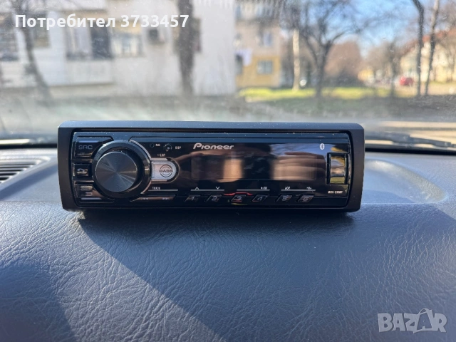 Авто ресийвър PIONEER MVH-230BT, снимка 3 - Ресийвъри, усилватели, смесителни пултове - 53727349