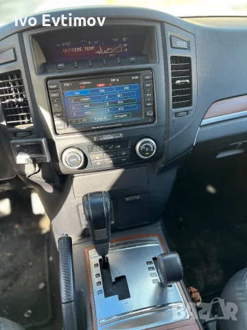 ПЪРВИ СОБСТВЕНИК!Mitsubishi Pajero 3.2D , снимка 14 - Автомобили и джипове - 56268910