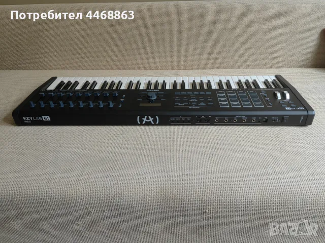 Arturia Keylab mkII 61 клавиша, Миди клавиатура Черна, снимка 4 - Аудиосистеми - 50432109