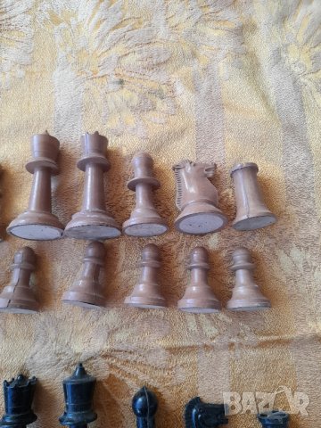 Стари фигури за Шах , снимка 6 - Антикварни и старинни предмети - 44449060