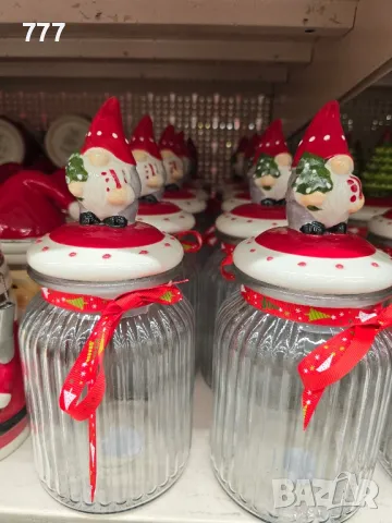 коледни буркани, снимка 2 - Буркани, бутилки и капачки - 48089107