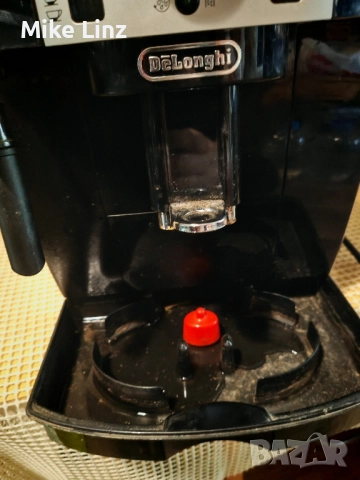 Delonghi ECAM Magnifica S, снимка 11 - Кафемашини - 52152714