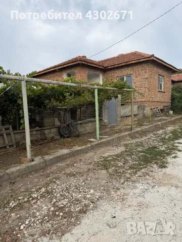 Продава се къща, снимка 2 - Къщи - 56283212